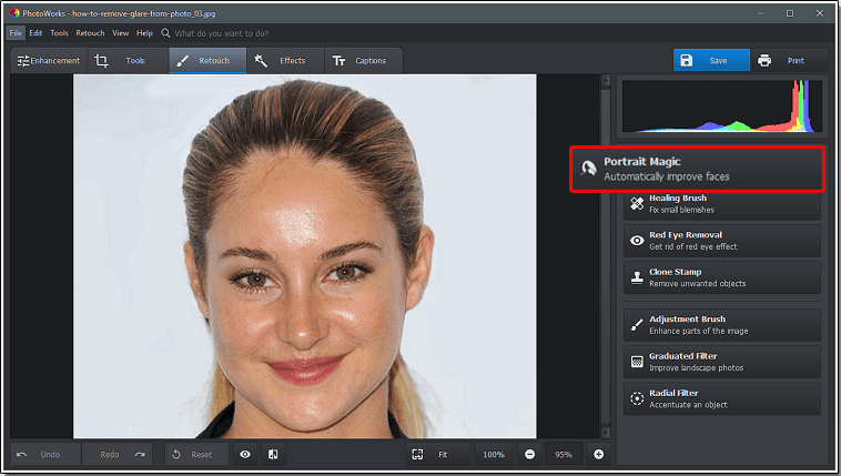Edit facial glare out of your portraits